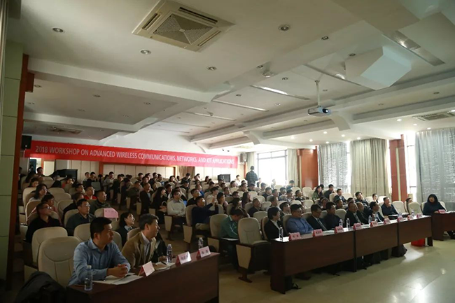 三月，春，万物苏醒，蓬勃成长。两岸物联网专家学者与企业界伙伴聚集美丽鹭岛，于3月15-17日在厦门大学举办两岸物联网高峰论坛，研讨无线通信与物联网技术，5G通信网络、车辆通信和网络等热门话题和新趋势。